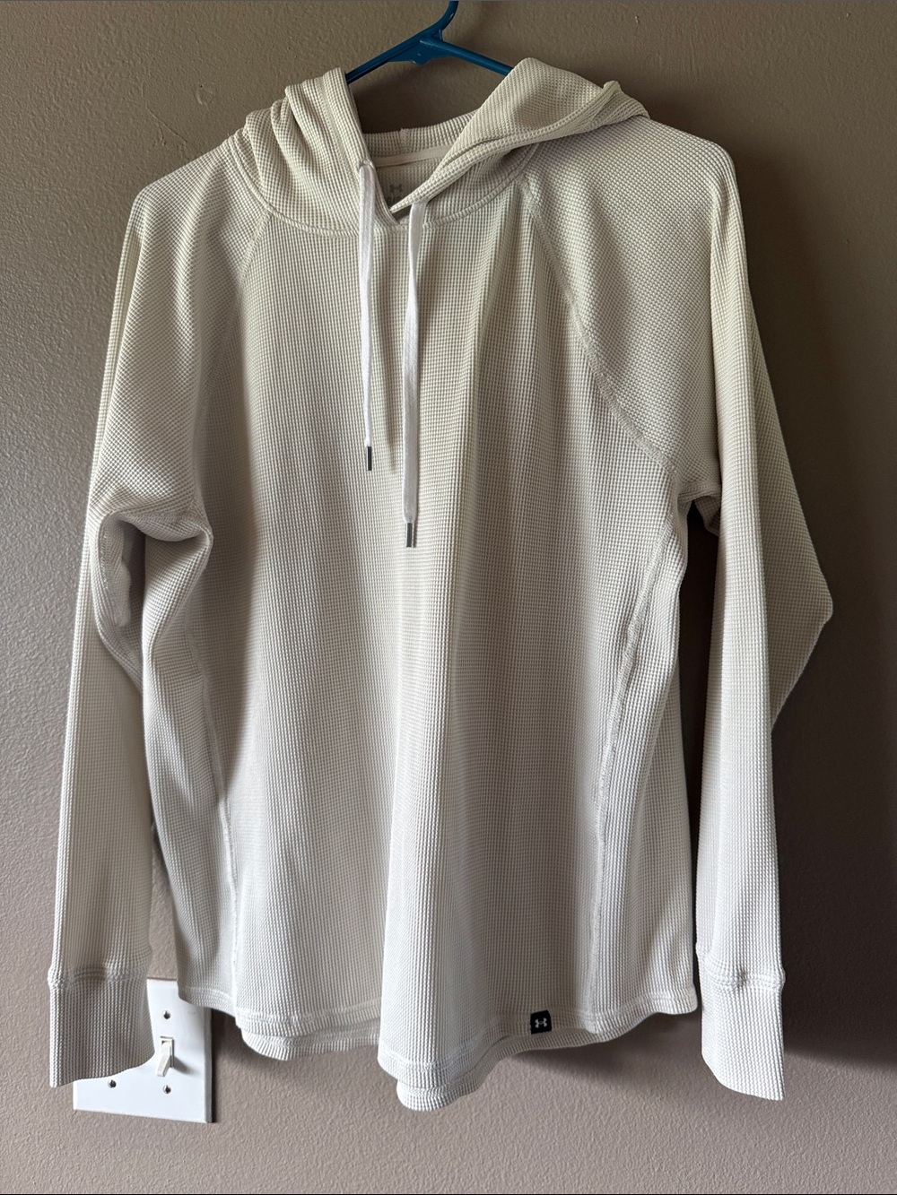 Under Armour Men’s Cream Waffle-Knit Hooded Long Sleeve